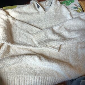 Zara Knitwear Cream Sweater